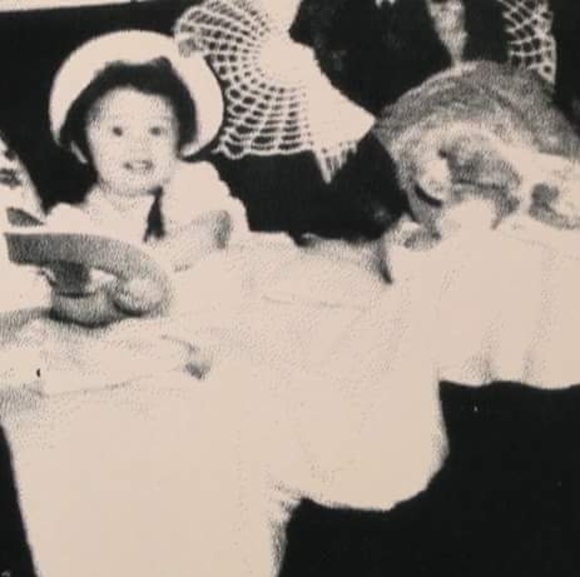 Meet your Posher, Teddi - Picture 1 of 1